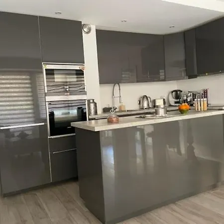 Apartment Charmant Plein Centre